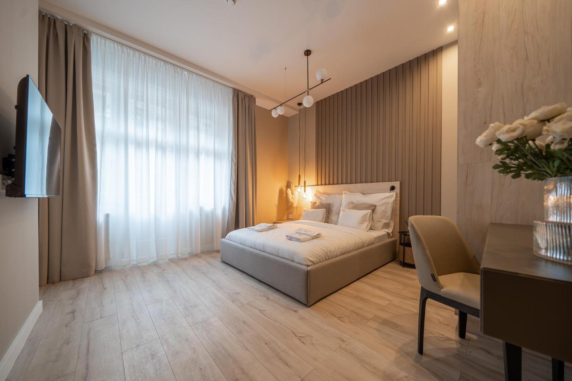 Karoly Boutique Suites, Best Location By Bqa Budapest Room photo